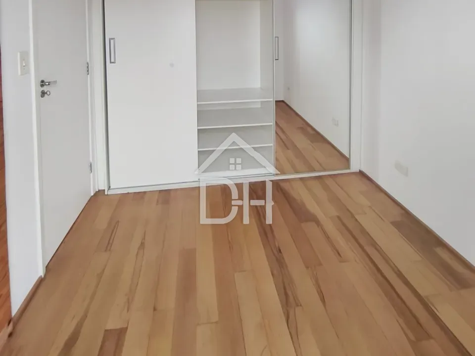 Apartamento no Cambuci